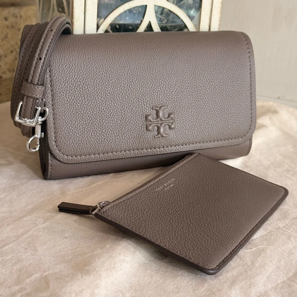 New Tory burch Thea flat wallet crossbody with zip cardholder wallet